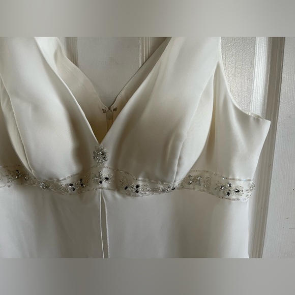 Bridal - Picture 2 of 4